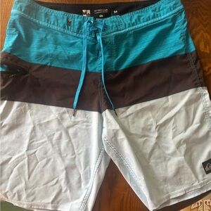 Quiksilver Men's Teal, Brown, and White Board Shorts